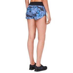 LULULEMON ATHLETICA Speed Up Short '2.5" In Screen Camo Multi/Black Size 8